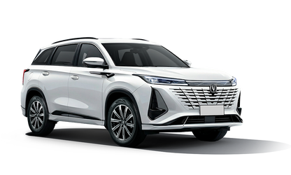 Changan CS75 Plus Кристальный белый