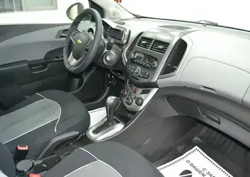 Chevrolet Aveo Вид 5