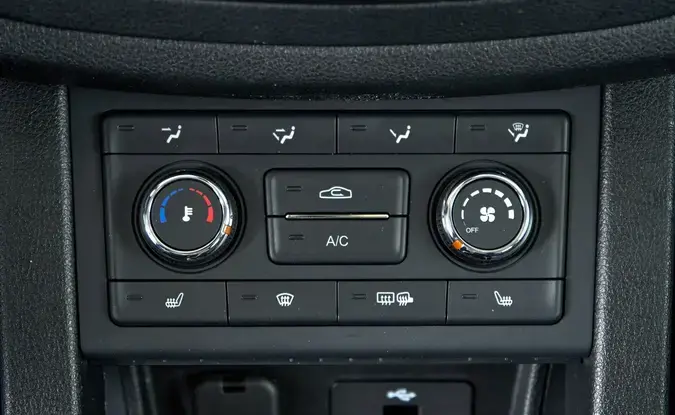 Faw Besturn X40