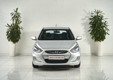 Hyundai Solaris Вид 2