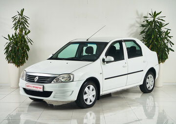 Renault Logan Вид 1