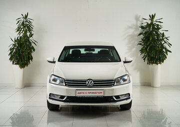 Volkswagen Passat Вид 2