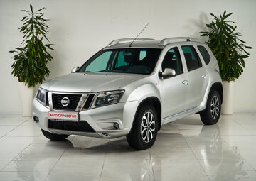 Nissan Terrano Вид 1