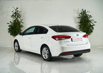 Kia Cerato Вид 4