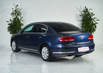 Volkswagen Passat Вид 4