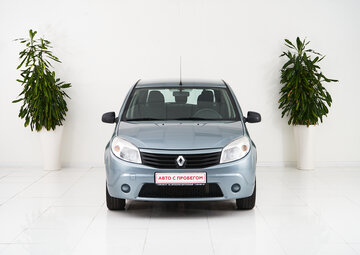 Renault Sandero Вид 2