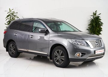 Nissan Pathfinder Вид 3