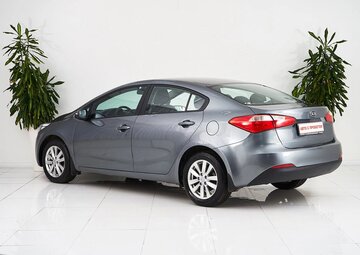 Kia Cerato Вид 4