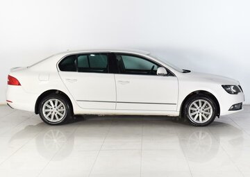 Skoda Superb Вид 5
