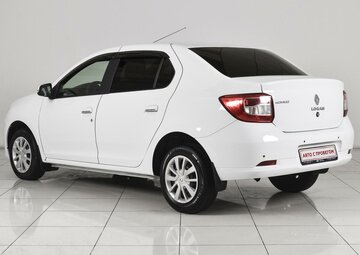 Renault Logan Вид 2