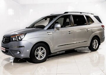 KGM | Ssangyong Rodius Вид 1