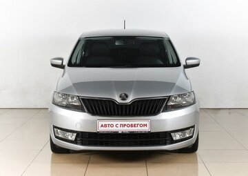 Skoda Rapid Вид 2