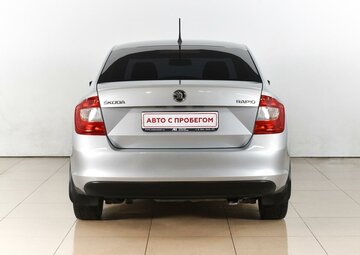 Skoda Rapid Вид 4