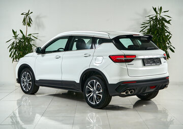 Geely Coolray Вид 5