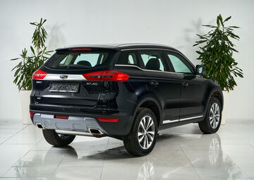 Geely Atlas Вид 4