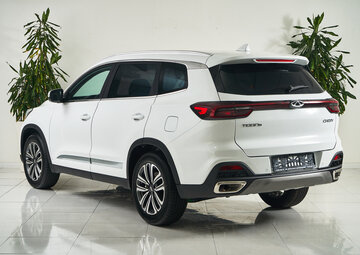 Chery Tiggo 8 Вид 4