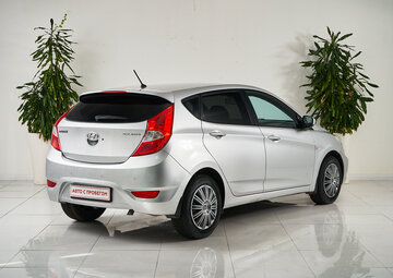 Hyundai Solaris Вид 5