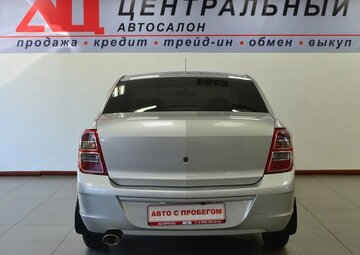 Chevrolet Cobalt Вид 4