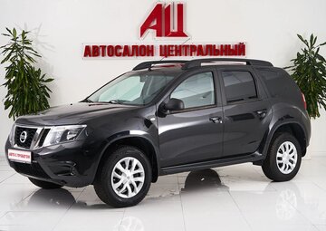 Nissan Terrano Вид 1