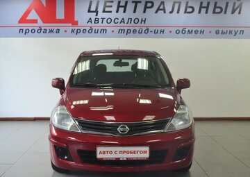 Nissan Tiida Вид 2