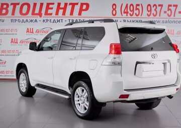 Toyota Land Cruiser Prado Вид 3