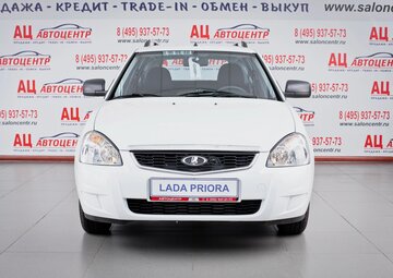 Lada Priora Вид 2